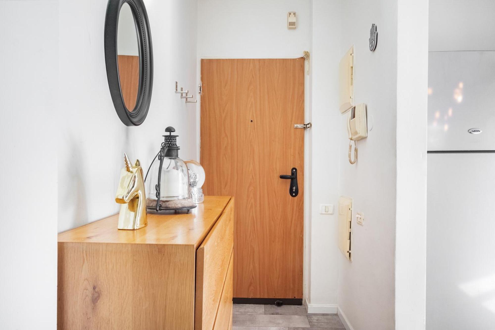 Premium 1Bd Apartment Near The Beach W/Balcony Tel Aviv Bagian luar foto