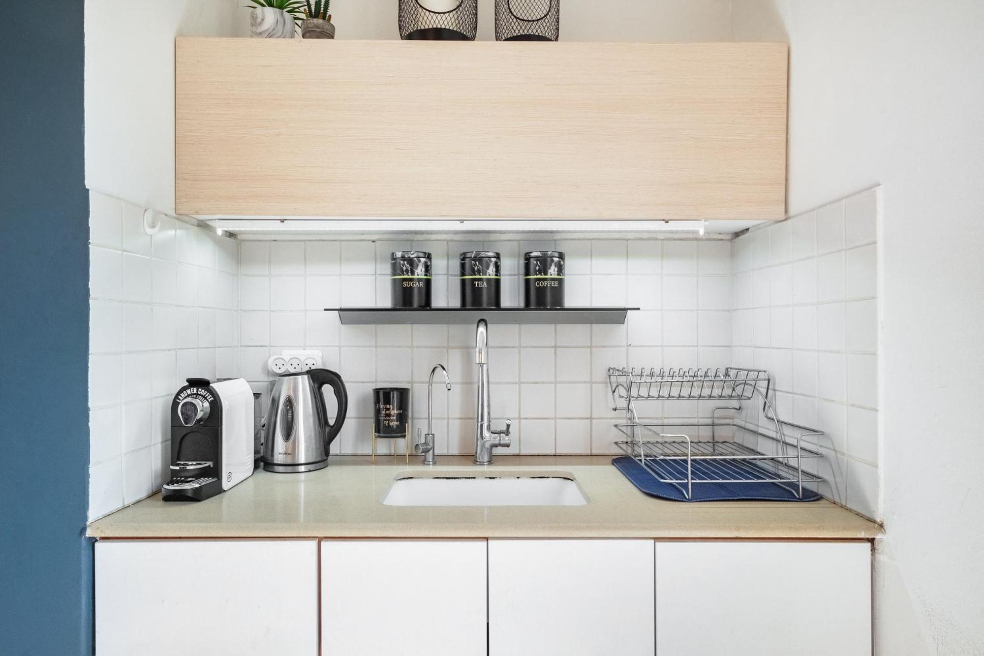 Premium 1Bd Apartment Near The Beach W/Balcony Tel Aviv Bagian luar foto